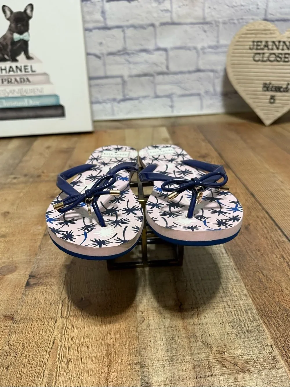 Kate Spade NY Flip Flops Pink Blue Palm Trees Bow Nova Thong Sandals Lightweight